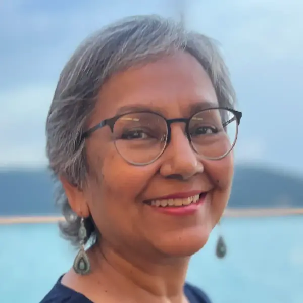 Dr Punam Vaze